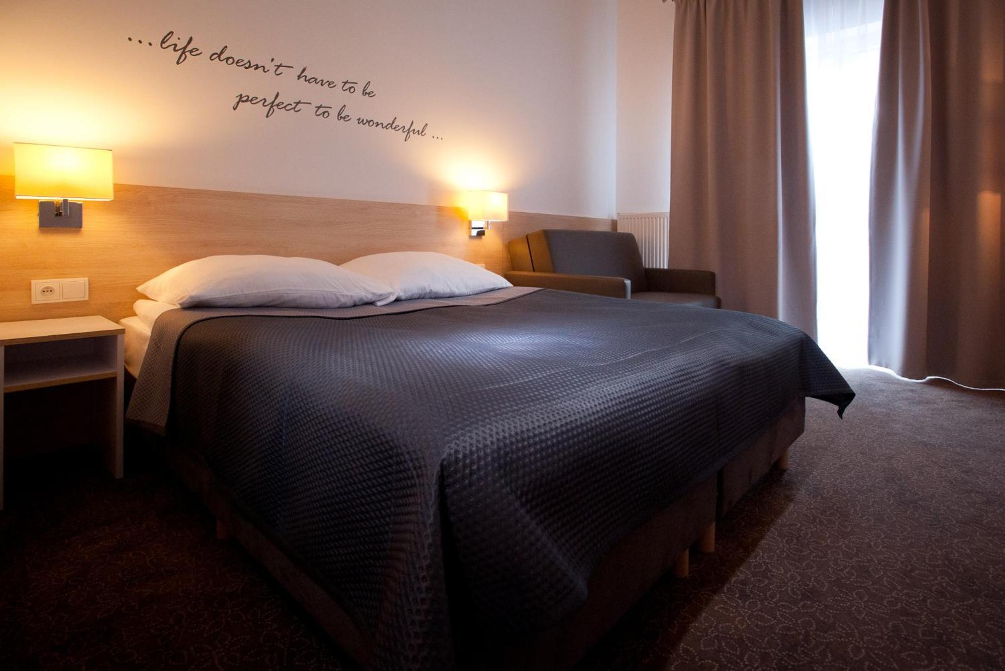 Borgata Bed and Breakfast Ustronie Morskie Rum bild