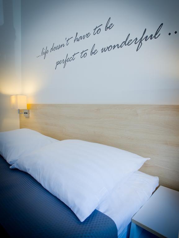 Borgata Bed and Breakfast Ustronie Morskie Exteriör bild
